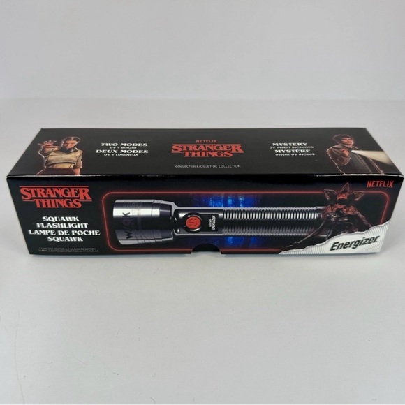 Netflix Stranger Things Energizer WSQK Squawk LED Flashlight Collector Edition - Picture 2 of 3